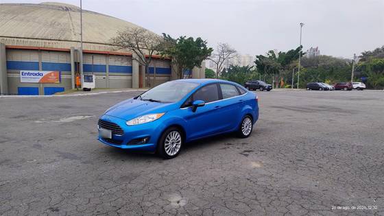 FORD FIESTA 1.6 TITANIUM SEDAN 16V FLEX 4P POWERSHIFT FORD FIESTA 1.6 TITANIUM SEDAN 16V FLEX 4P POWERSHIFT